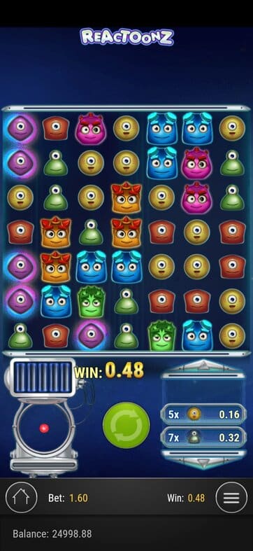 This is a screenshot of the slot game Reactoonz in a mobile version for the article review