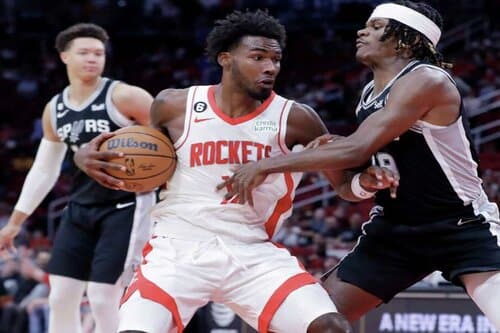 This is a picture of San Antonio Spurs vs Houston Rockets  for the NBA article preview