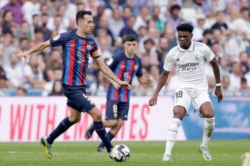 This is a picture of Real Madrid vs Barcelona for the soccer article