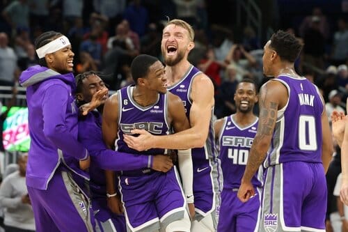 This is a picture of the Sacramento Kings for the Top 5 best teams in the 22-23 season article