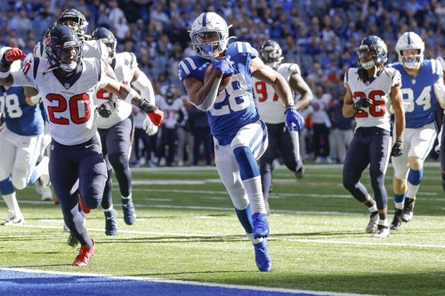 This is a picture of the Houston Texans vs Indianapolis Colts for the NFL week 18 article preview