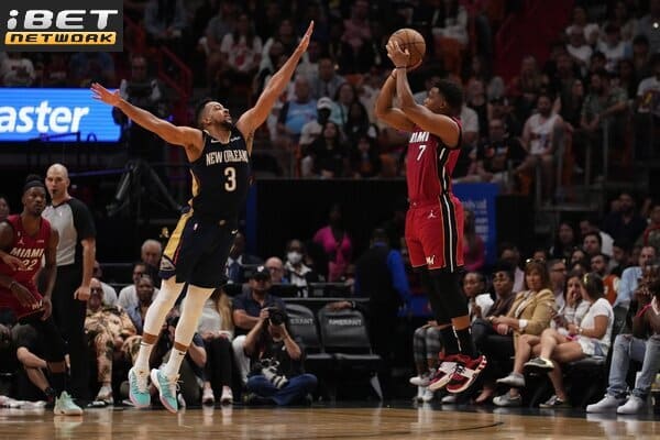 This is a picture of the Miami Heat vs New Orleans Pelicans for the NBA Picks article preview