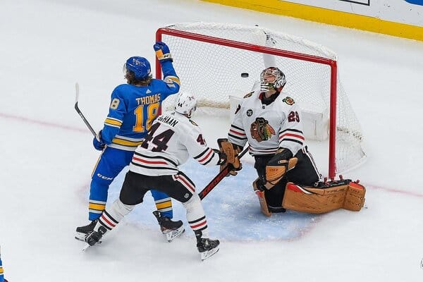 This is a picture of the Chicago Blackhawks vs St. Louis Blues for the NHL Picks article preview