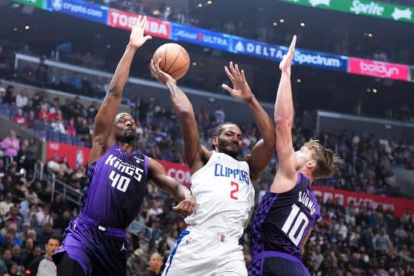 This is a picture of the Kings against the Clippers for the NBA Picks article