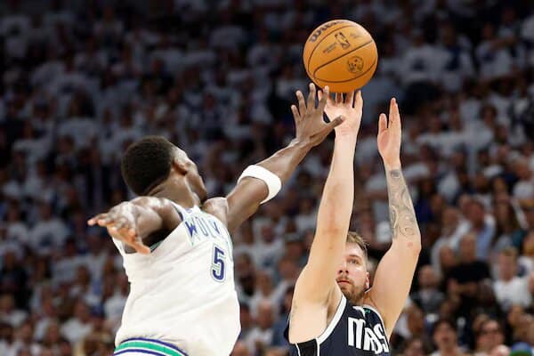 This is a picture of the Mavericks against the Timberwolves for the NBA Conference finals article