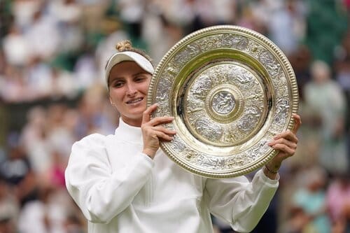 This is a picture of Marketa Vondrosova lifting the Wimbledon trophy in 2023 for the Wimbledon 2024 article preview