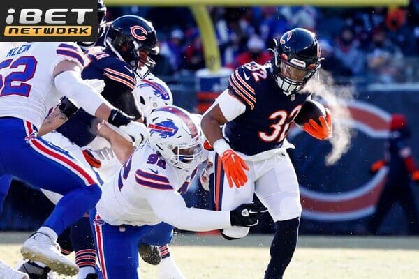 This is a picture of the Chicago Bears vs Buffalo Bills for the NFL Preseason Picks week 1 article