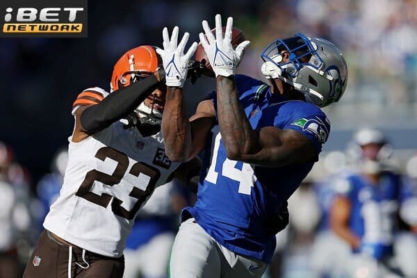 This is a picture of the Browns against the Seahawks for the NFL Preseason Picks week 3 article