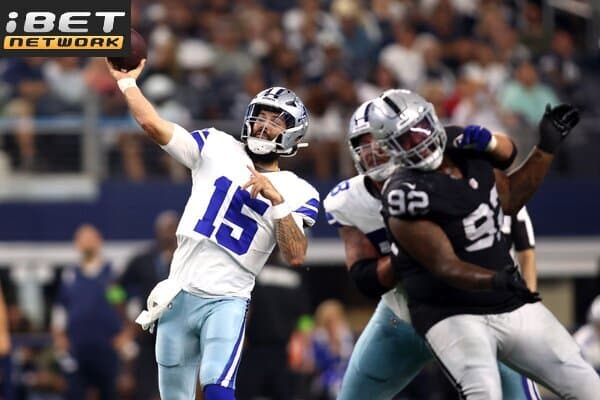 This is a picture of the Cowboys against the Raiders for the NFL Preseason Picks week 2 article