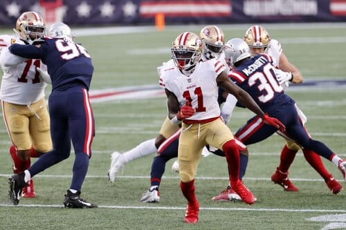 This is a picture of the 49ers against the Patritos for the NFL Picks week 4 article 