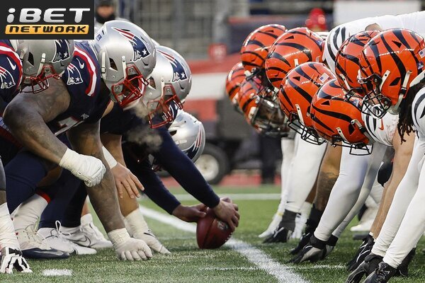 This is a picture of the Bengals against the Patriots for the NFL Week 1 picks article