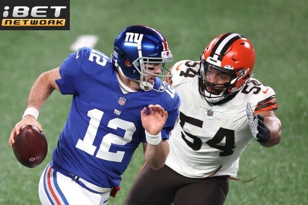 This is a picture of the New York Giants vs Cleveland Browns for the NFL Picks week 3 article preview