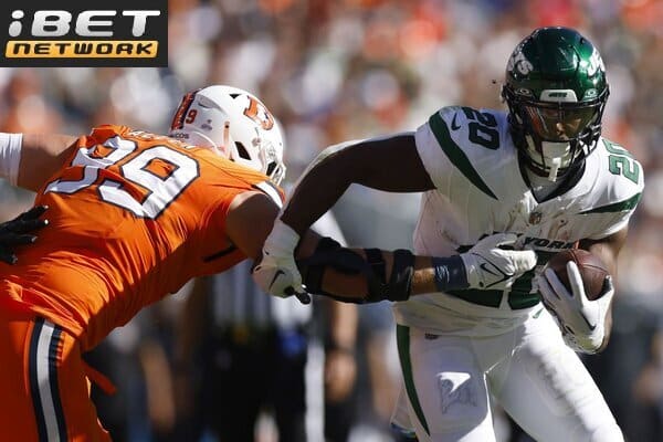 This is a picture of the Jets against the Broncos for the NFL Picks week 4 article preview