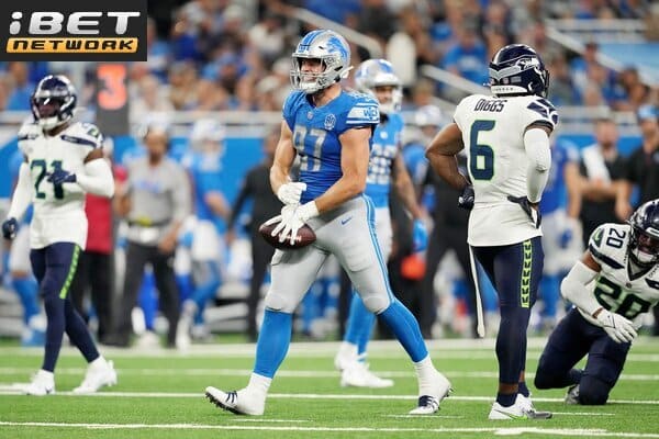 This is a picture of the Seattle Seahawks vs Detroit Lions for the NFL Picks week 4 article preview