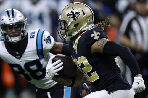 This is a picture of the Carolina Panthers vs New Orleans Saints for the NFL Picks week 1 article 